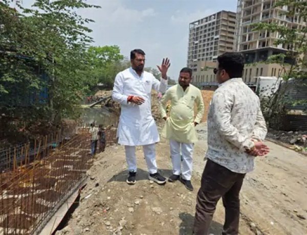 अतिक्रमण के आरोप में फंसे होटल बेबीलॉन और क्वींस-क्लब