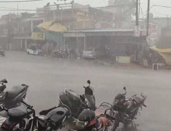 छत्तीसगढ़ में मौसम का बदला मिजाज, दो दिन तक जारी रहेगा बारिश का अलर्ट