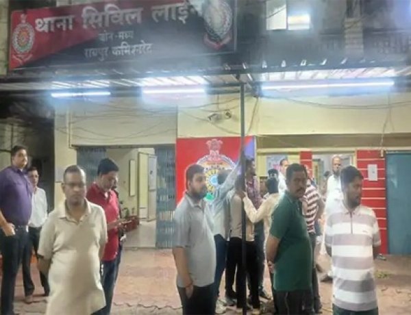 रायपुर में वकील पर चाकू हमला, स्वास्थ्य गंभीर