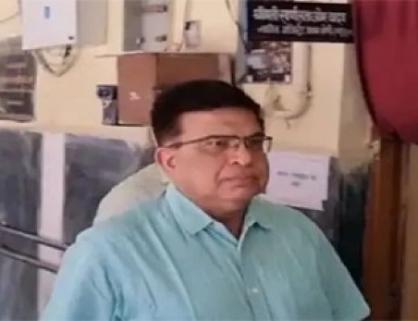 सुप्रीम कोर्ट ने पूर्व IAS अनिल टुटेजा को दी राहत, छत्तीसगढ़ छोड़ने का निर्देश