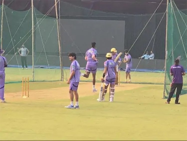 “IPL रोमांच: RCB और KKR के मैच में बारिश की चुनौती”
