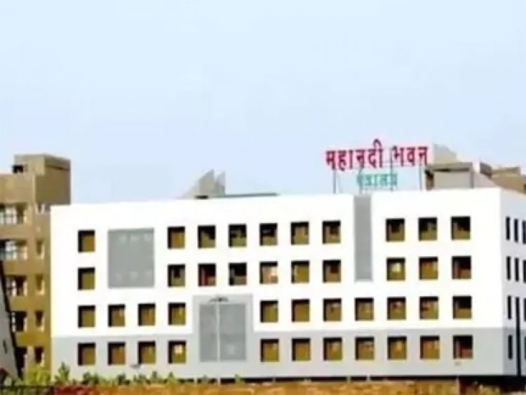 “छत्तीसगढ़ सरकार का बड़ा कदम: सरकारी खर्चों में कड़ाई, मंत्रियों के काफिले कम”