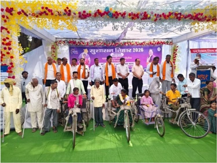 ट्राइसाइकिल मिलने से सुश्री खोमीन कल्लो के जीवन में लौटी आत्मनिर्भरता की मुस्कान