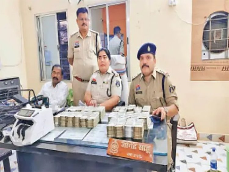 बड़ी कार्रवाई: वाहन से मिले 65 लाख कैश, इलाके में हड़कंप