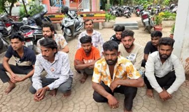टिकरापारा में चला पुलिस का चाबुक, 9 गिरफ्तार