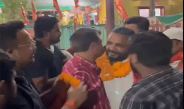 आरोपी की रिहाई पर लगे समर्थन के नारे