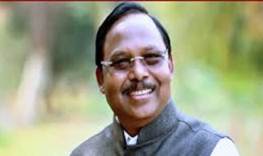 मंत्री रामविचार नेताम के विशेष प्रयासों से रामानुजगंज अस्पताल को मिली 1.66 करोड़ रुपये की स्वास्थ्य सुविधाओं की सौगात