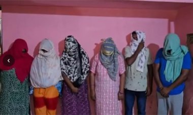 गुप्त सूचना पर छापा, सेक्स रैकेट पकड़ा गया