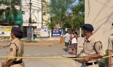 रायपुर में सामुदायिक भवन ध्वस्त, पुलिस तैनात