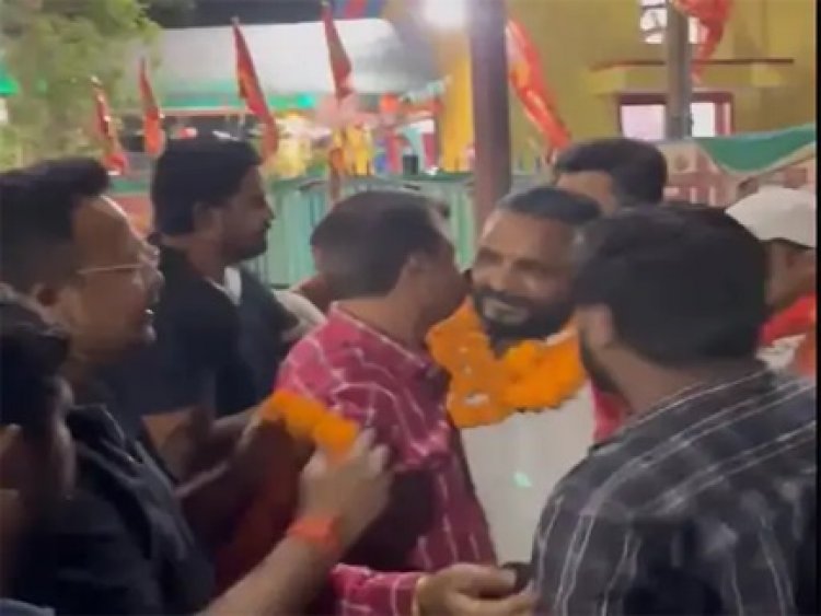 आरोपी की रिहाई पर लगे समर्थन के नारे
