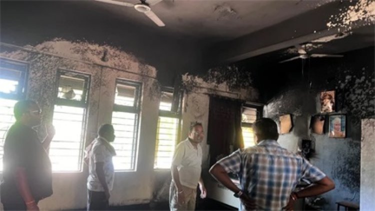 केशकाल कॉलेज में आग से हड़कंप, छात्र सुरक्षित