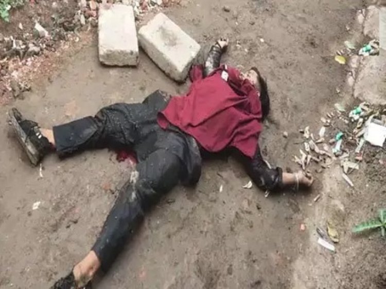 युवक की हत्या से दहला मोहल्ला