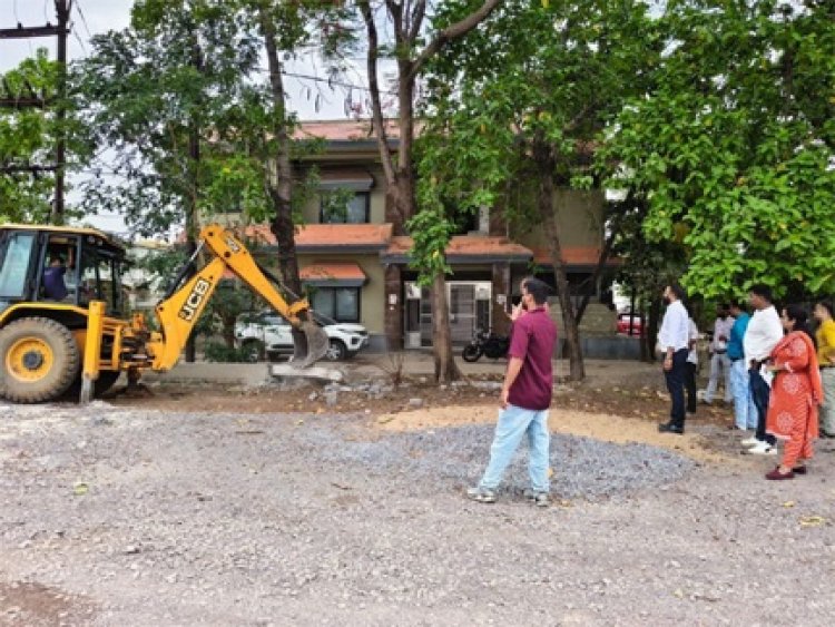 सेजबहार फेस-1 कॉलोनी की भूमि से गृह निर्माण एवं अधोसंरचना विकास मंडल ने हटाया अतिक्रमण