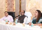 छत्तीसगढ़ को खेल हब बनाने नई सोच और विजन के साथ करें काम - अरुण साव