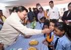 शाला प्रवेशोत्सव में उद्योग मंत्री लखनलाल देवांगन ने किया विद्यार्थियों का आत्मीय स्वागत