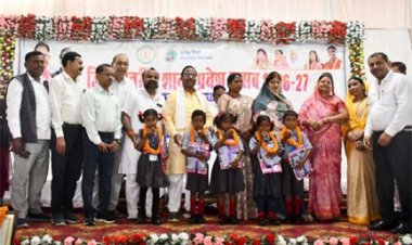 बच्चों की शिक्षा और भविष्य के निर्माण में अभिभावकों की महत्वपूर्ण योगदान: मंत्री नेताम