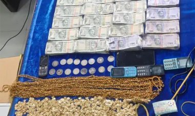 असली सोना दिखाया, पीतल बेचकर ठगे ₹22.5 लाख