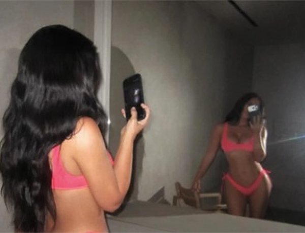 बिकिनी लुक में Kim Kardashian ने ढाया कहर