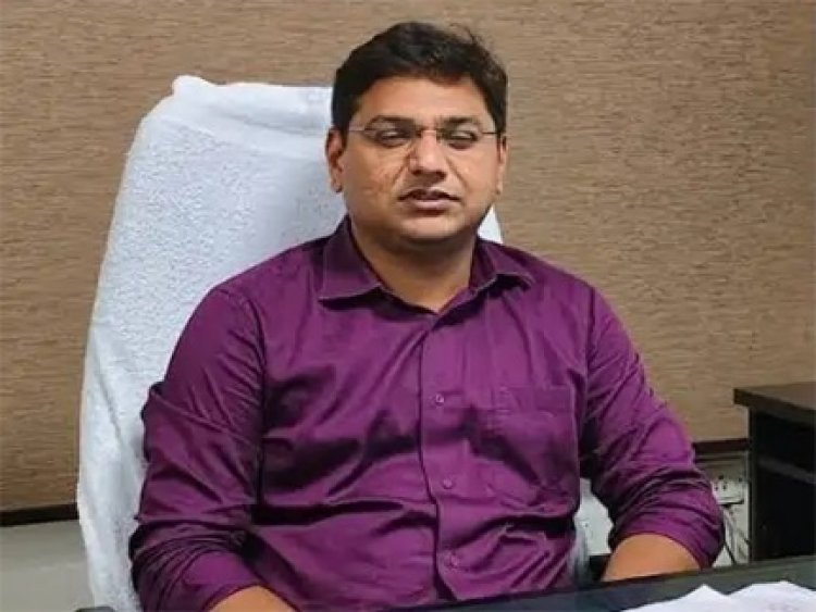 रेलवे में बड़ा प्रशासनिक फेरबदल, डॉ. सुस्कर विपुल को नई जिम्मेदारी