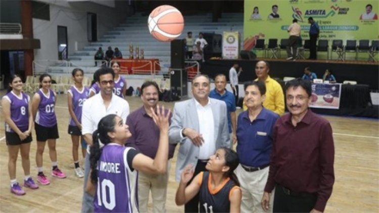 इंदौर की बेटियों ने जीत से किया आगाज