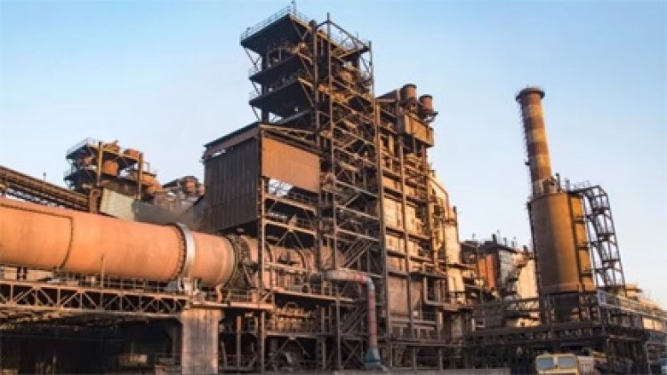 प्रकाश इंडस्ट्रीज में बड़ा हादसा, तीन घायल
