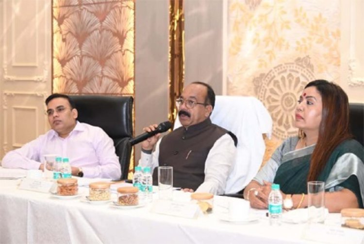 छत्तीसगढ़ को खेल हब बनाने नई सोच और विजन के साथ करें काम - अरुण साव
