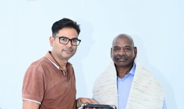 होजाई जिला समिति (असम) के उपसभापति रमाकांत गौड़ ने वित्त मंत्री ओपी चौधरी से की आत्मीय मुलाकात