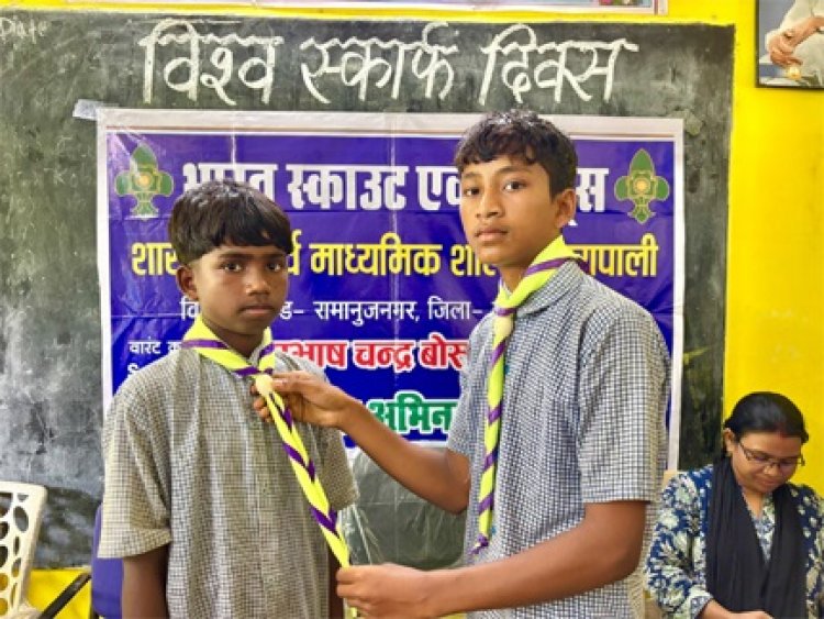 सेवा, अनुशासन और विश्व बंधुत्व का प्रतीक बना विश्व स्कार्फ दिवस