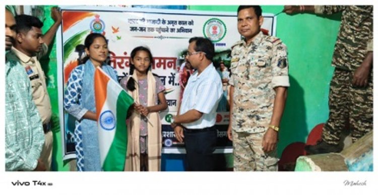 शहीद के घर पहुंचा तिरंगा, एसडीएम ने किया शहादत को नमन
