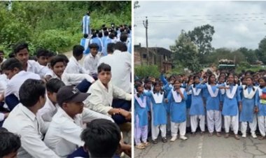 मुरकौल स्कूल में शिक्षक नहीं, भड़के छात्र