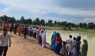 तालाब में नहाने गईं तीन सहेलियों की डूबने से मौत