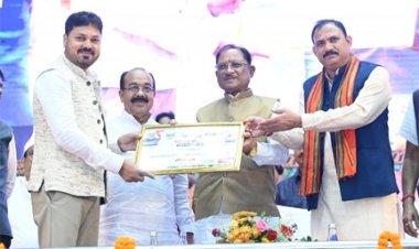 आयुर्वेद भारत की प्राचीन ज्ञान परंपरा की अमूल्य धरोहर, आधुनिक स्वास्थ्य सेवाओं के साथ भारतीय चिकित्सा पद्धतियों को भी दे रहे बढ़ावा - मुख्यमंत्री विष्णुदेव साय