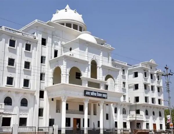पेयजल पाइपलाइन तोड़ी, कंपनी पर 3.19 लाख जुर्माना