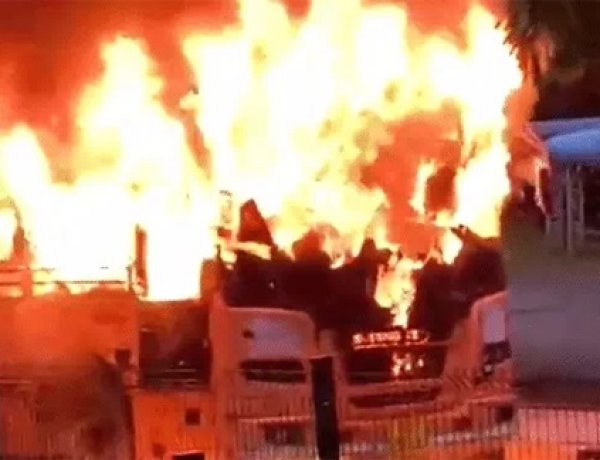 मंत्रालय कर्मचारियों से भरी बस में लगी आग, मची अफरा-तफरी