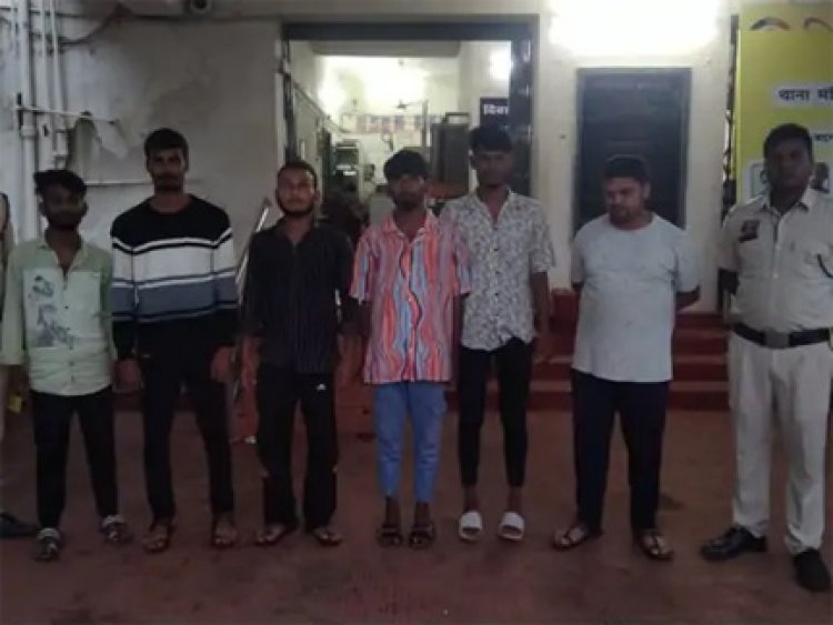 चाकूबाजी और अवैध शराब पर शिकंजा, 5 गिरफ्तार