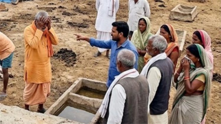 30 गायों की मौत, मौके पर पहुंचे अधिकारी
