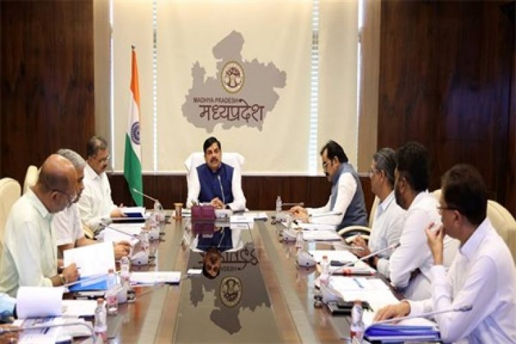 जन-मन सभागार का निर्माण कार्य ग्लोबल इन्वेस्टर्स समिट से पहले करायें पूर्ण : मुख्यमंत्री डॉ यादव