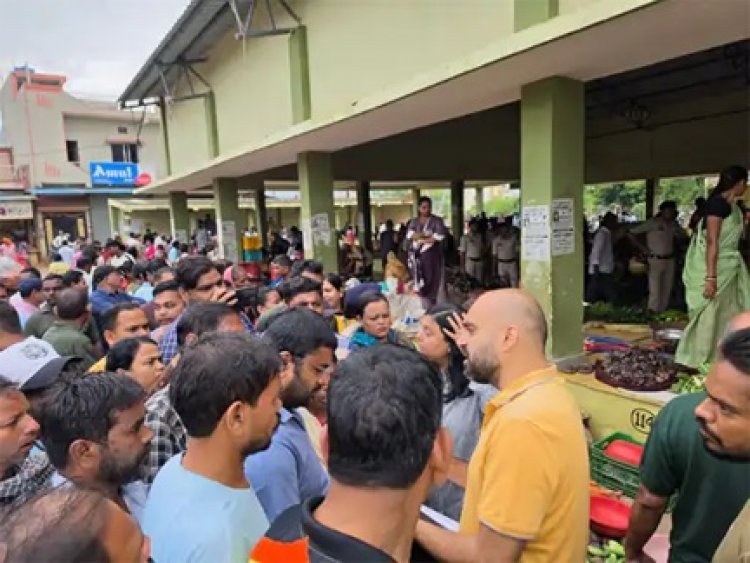 भाटागांव बाजार में अतिक्रमण पर कार्रवाई