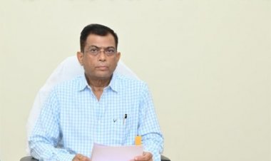 नगर पालिका एव त्रिस्तरीय पंचायत के आगामी आम/उप निर्वाचन माह दिसम्बर 2026 की तैयारियों को लेकर निर्वाचन आयुक्त ने संबंधित विभागों की समीक्षा बैठक ली