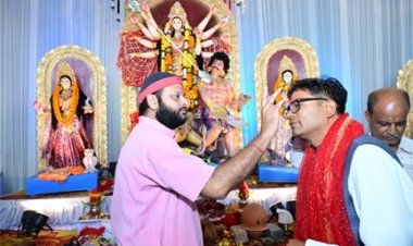 महानवमी पर वित्त मंत्री ओ.पी. चौधरी ने रायगढ़ के विभिन्न दुर्गा पूजा पंडालों में की माँ दुर्गा की पूजा-अर्चना