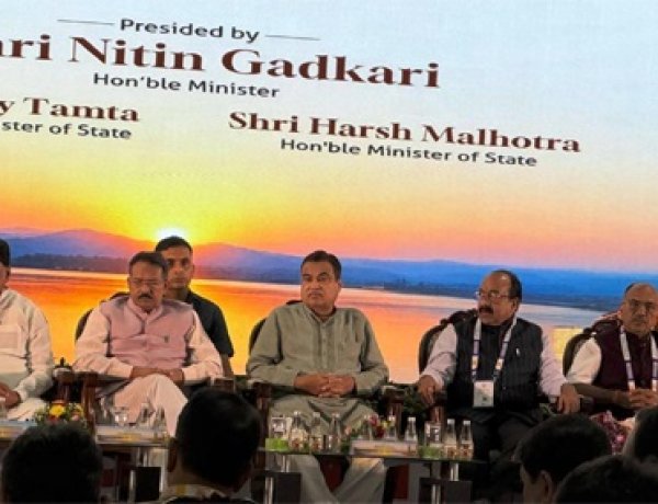 उप मुख्यमंत्री अरुण साव सड़क एवं राष्ट्रीय राजमार्ग पर राष्ट्रीय चिंतन शिविर में हुए शामिल