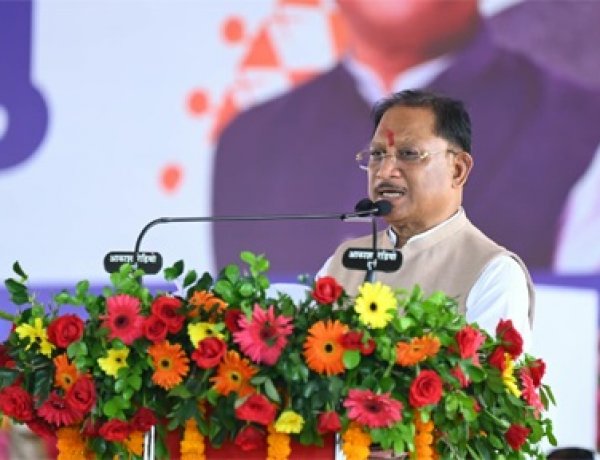 मातृशक्ति के सम्मान और स्वावलंबन का मजबूत आधार बनी महतारी वंदन योजना: मुख्यमंत्री विष्णु देव साय