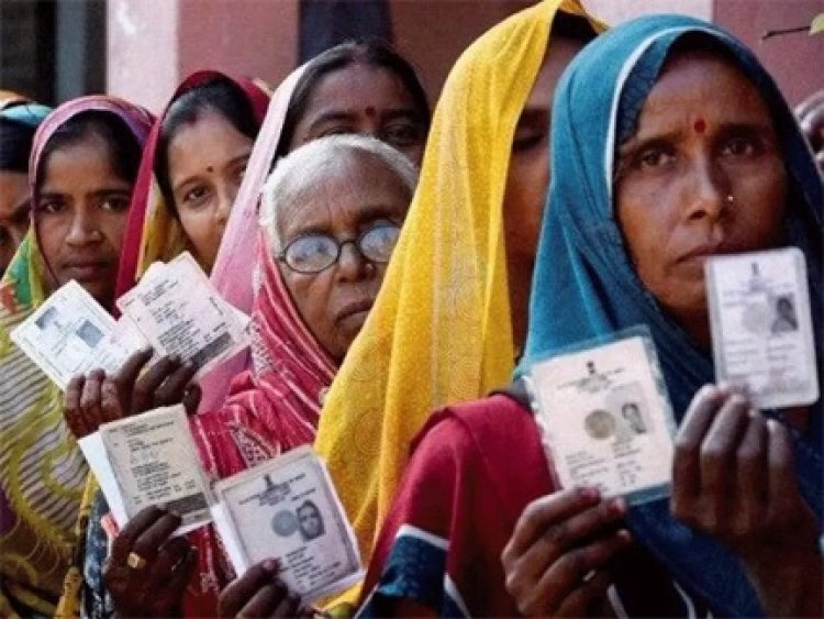 छूटे मतदाताओं के नाम जोड़ने घर-घर जाएंगे BLO