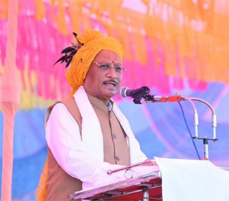 विजयादशमी सत्य और धर्म की विजय का पर्व, अपने भीतर की बुराइयों पर विजय पाकर प्रेम और सद्भाव के साथ आगे बढ़ने की प्रेरणा देता है : मुख्यमंत्री साय