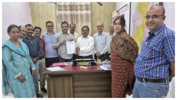 स्कूलों में बदलेंगे नियम: परीक्षा में ब्लैक बोर्ड प्रथा बंद करने की मांग