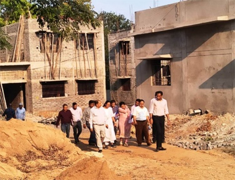 लोक निर्माण विभाग के सचिव ने निर्माणाधीन संयुक्त जिला कार्यालय भवन और पीडब्लूडी आवासीय परिसर का किया निरीक्षण