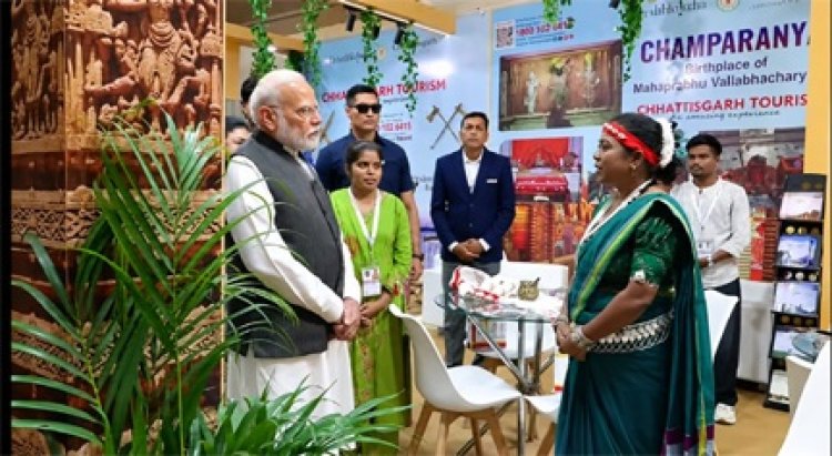 प्रधानमंत्री नरेंद्र मोदी से रूबरू हुईं छत्तीसगढ़ की महिला उद्यमी हीना
